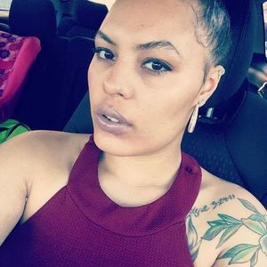 Meet your Posher, Mackenzie